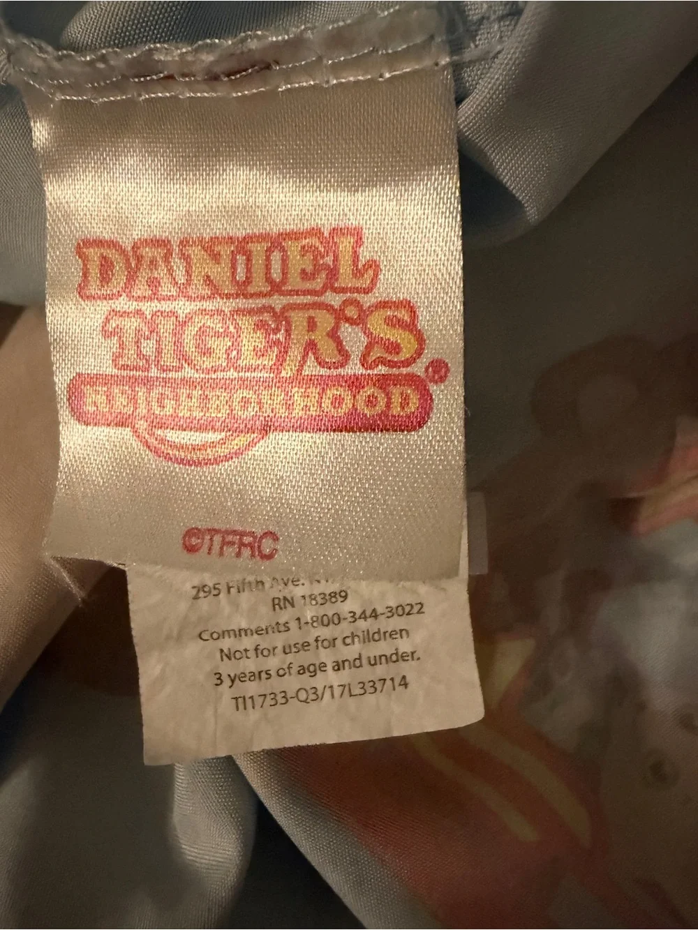 Daniel Tiger TWIN Bedding Set- Fitted Sheet, Flat Sheet & Pillow Case VTG EUC